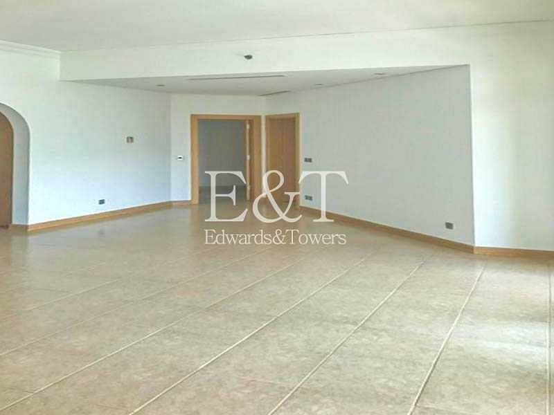 3 Beautiful 2 bedroom | Unfurnished E Type in Palm