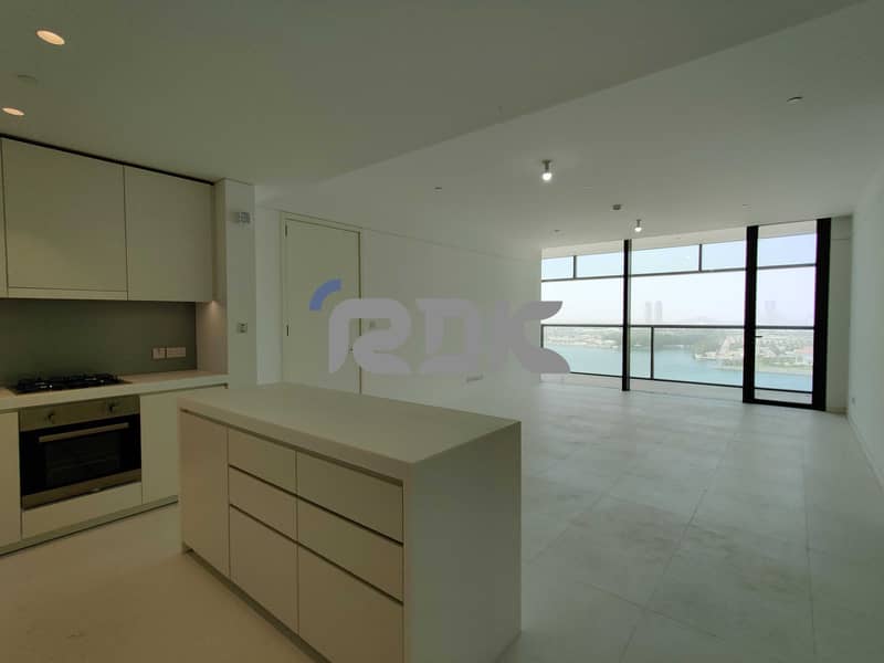 10 No Commission| Sea View | Low Floor | Brand New