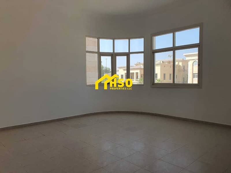 15 Villa for rent Of 3 floors in the Mushrif area