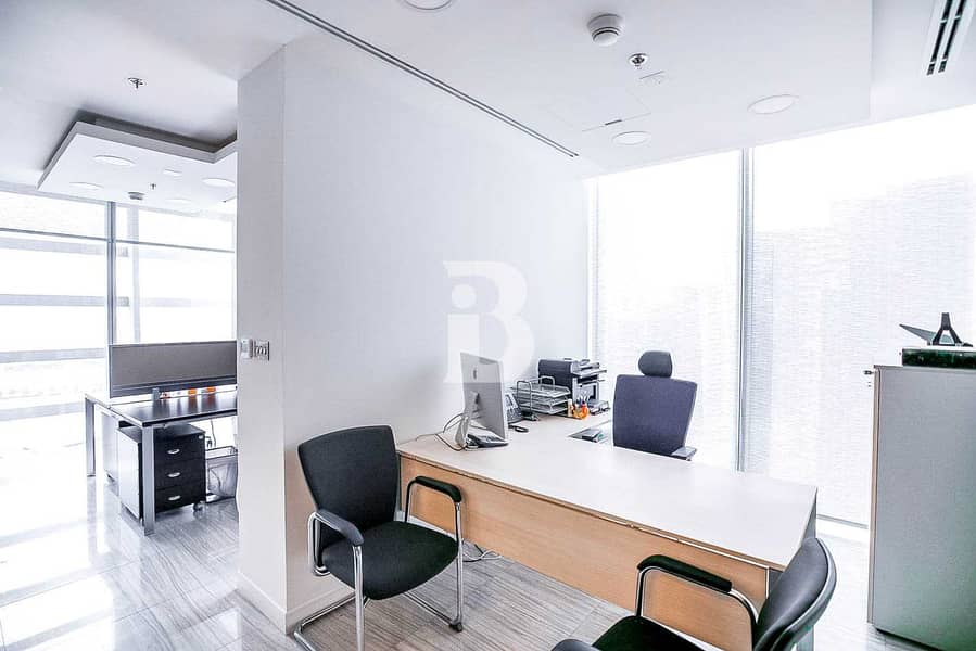 22 The Oberoi Centre | Furnished office | Canal view