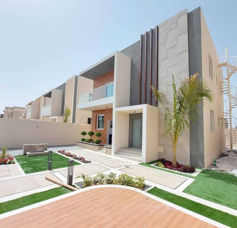 For sale, modern villa opposite the mosque, 100% personal finishing and building, on the neighboring street, without down payment, excellent space and