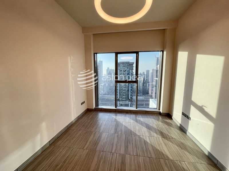 7 Genuine 1BR w/ Balcony|Kitchen Appliances|LakeView