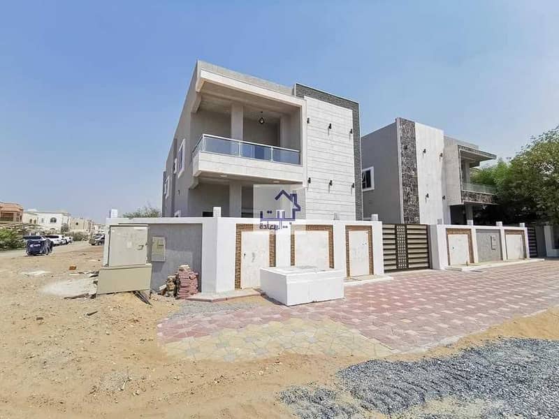 For sale villa, modern design, super deluxe finishing, the price is negotiable, opposite a mosque