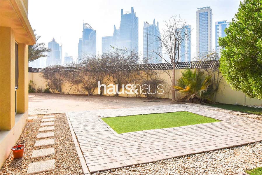 Meadows 2 | Available Now | 4 Bed | Negotiable Meadows 2 | Available Now | 4 Bed | Negotiable
