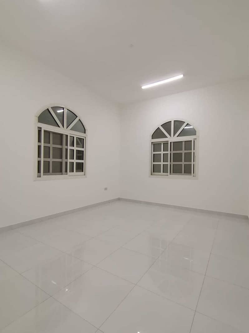 Квартира в Аль Шавамех, 2 cпальни, 55000 AED - 5392665