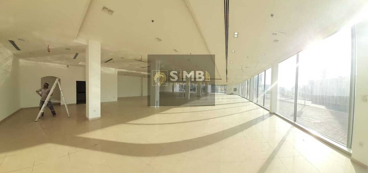 FULLY FITTED SHOWROOM NEAR SHEIKH ZAYED ROAD FULLY FITTED SHOWROOM NEAR SHEIKH ZAYED ROAD