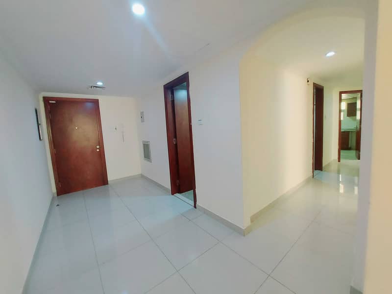 Very Spacious 2bhk with Balcony with parking Just 32k prime location Muwaileh