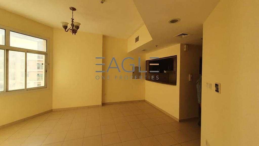 5 Huge  and Stunning 1 BR | Balcony | Liwan Queue Point