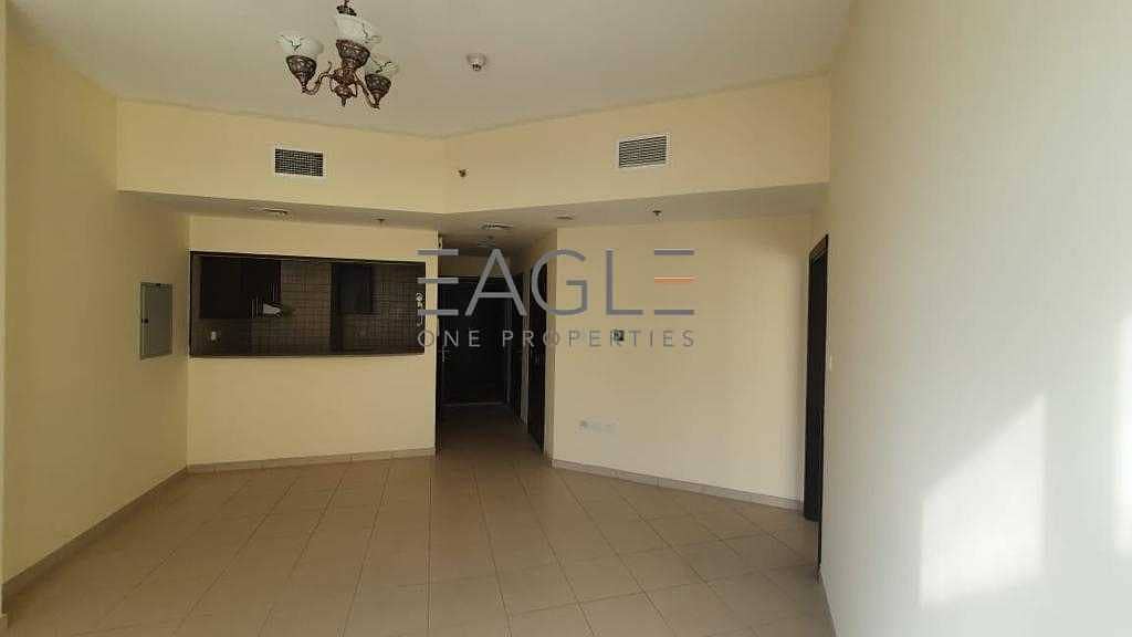 6 Huge  and Stunning 1 BR | Balcony | Liwan Queue Point