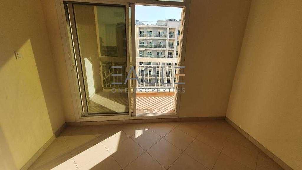 10 Huge  and Stunning 1 BR | Balcony | Liwan Queue Point