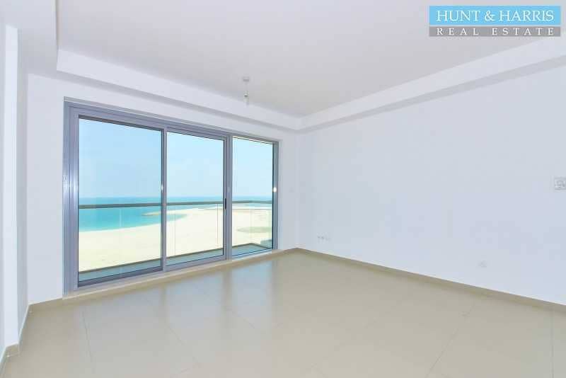 7 Tenanted | Sea View | Affordable Beach Luxury Living