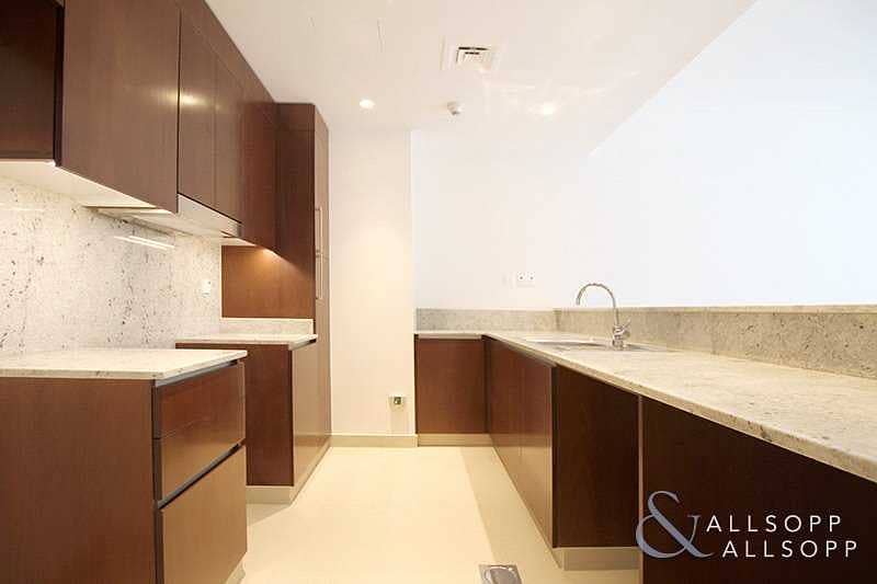 2 1 Bed Apartment | Chiller Free | 913 SqFt