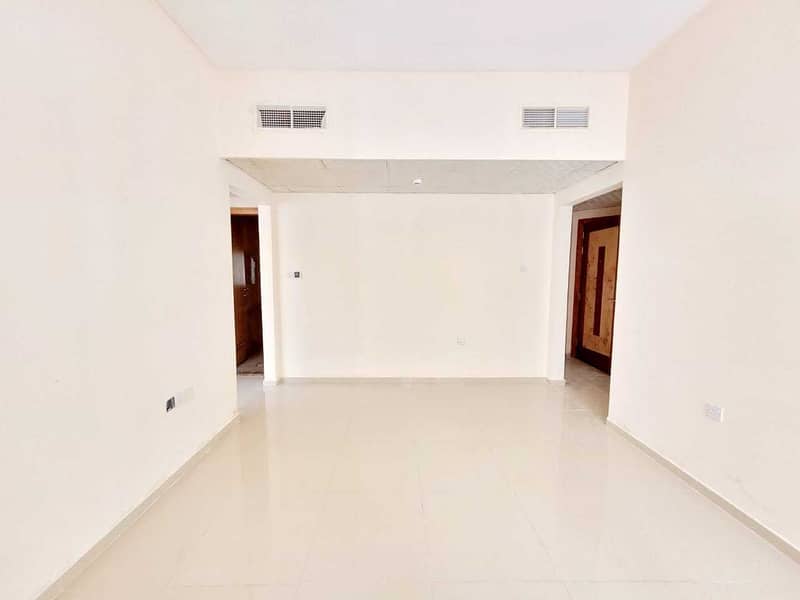 Hot offer Excellent spacious 2bhk two full washroom ready to move