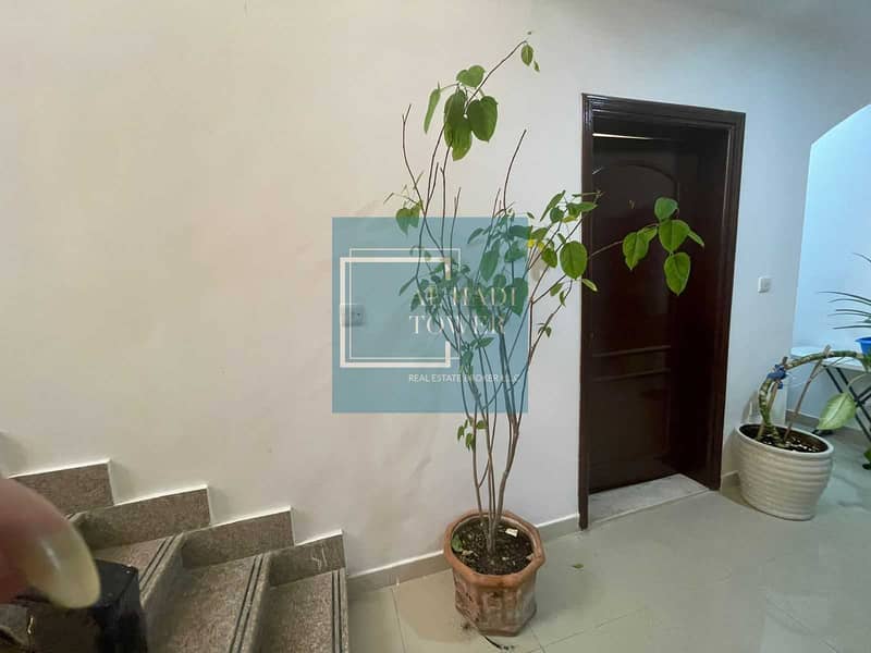 11 Upgraded Spacious 1 Bedroom Hall in MBZ Zone 16