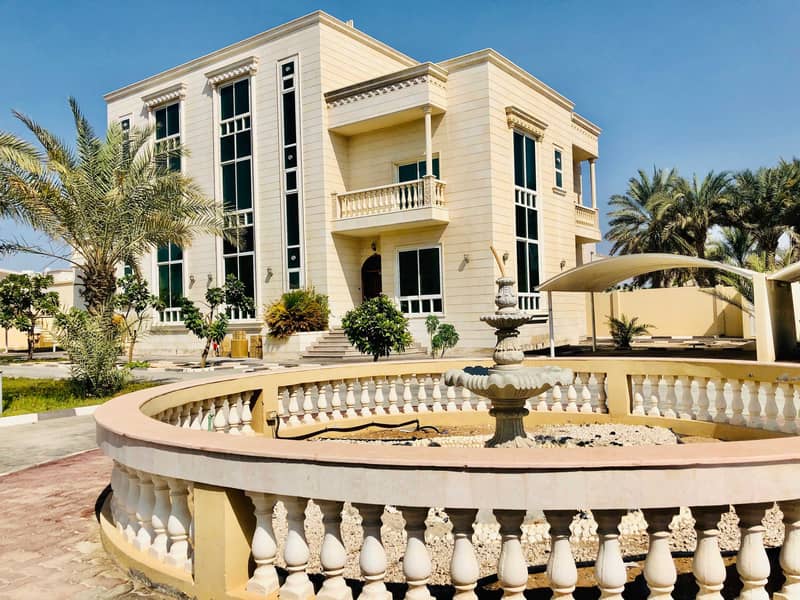 Outstanding Huge Villa in Family Compound AED 135k