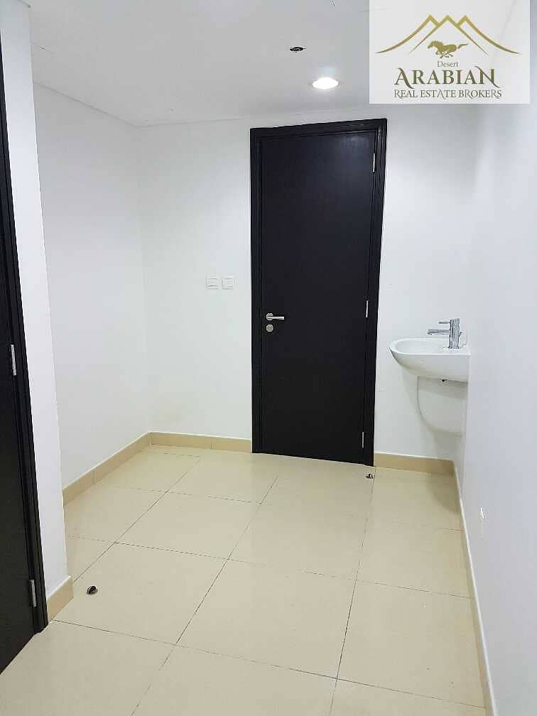 4 Direct from the Owner | Maid's Room | 2 Parking | Long Balcony