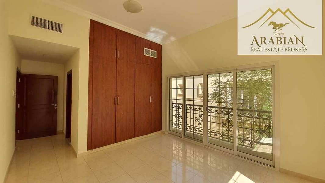 3 INDEPENDENT VILLA | NEAR MOE | LARGE ROOMS |