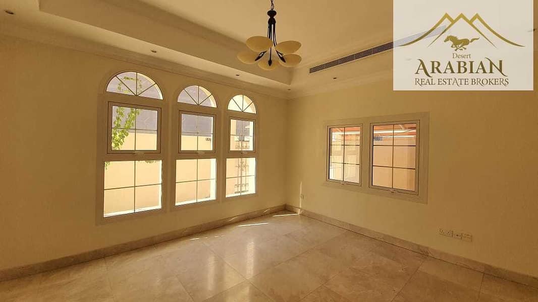 4 INDEPENDENT VILLA | NEAR MOE | LARGE ROOMS |