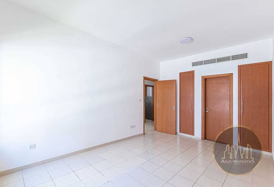 6 Spacious 1br Ground Floor with Large Terrace