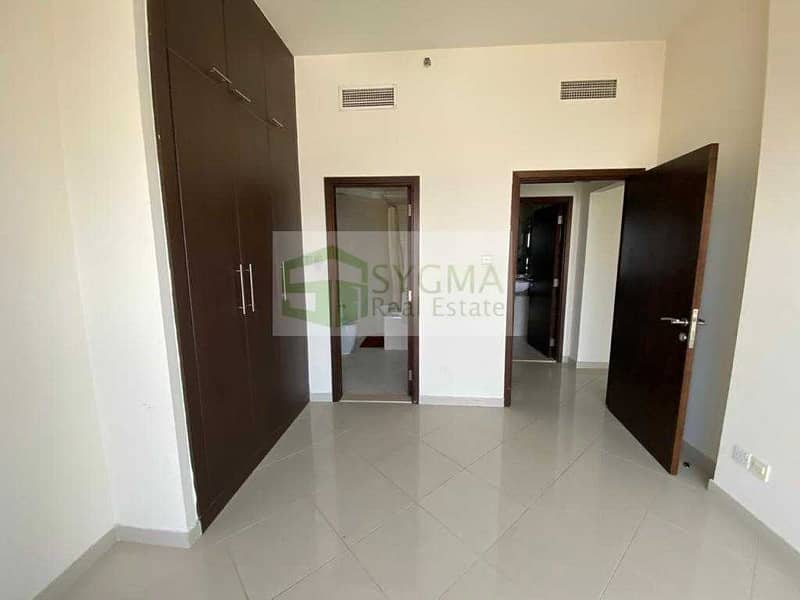 6 Best Price 1 Bedroom with Parking and Balcony