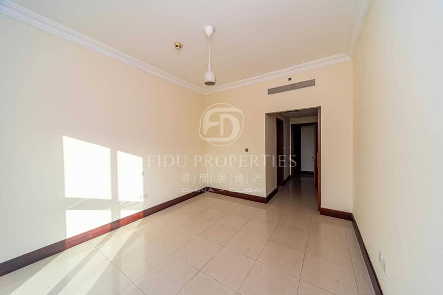 4 Spacious 2 bedroom in Golden mile Palm Jumeirah