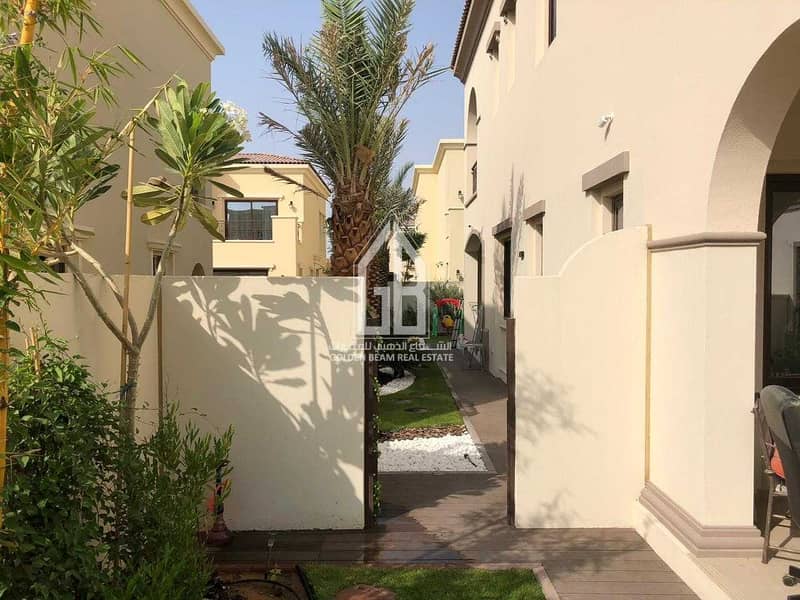 14 Corner Villa l Upgraded Villa l 5 BDR l For SALE