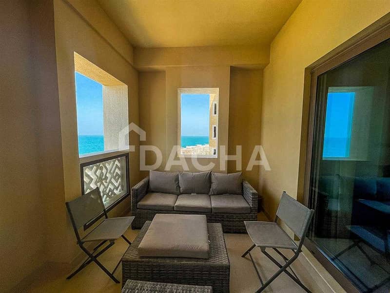16 Vacant / Fully Furnished / Beautiful Sea View