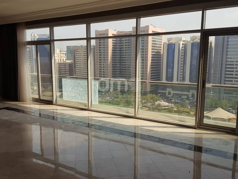Lovely 3BR Apartment available for rent in Khalifa Street