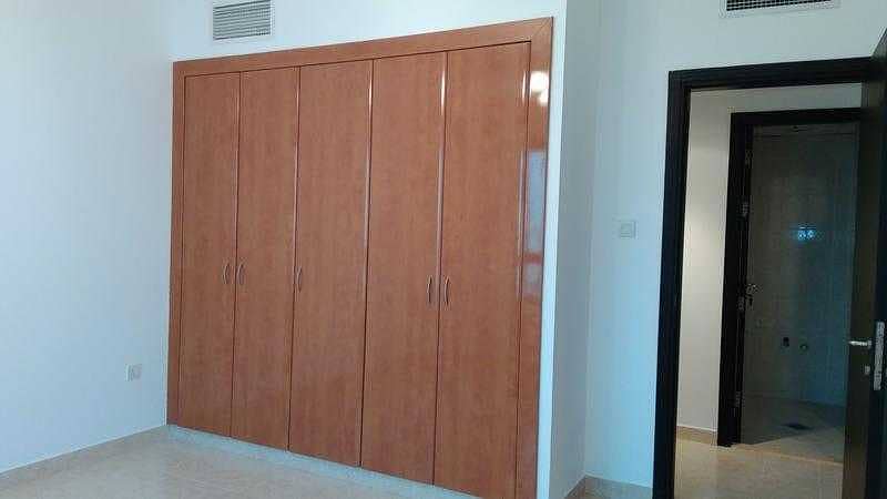 شقة في النهدة 1 النهدة 1 غرف 32000 درهم - 5157695