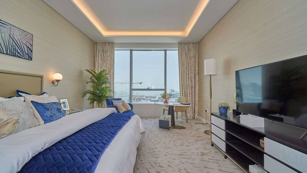 4 Brand New High-Floor Studio in Luxury Tower