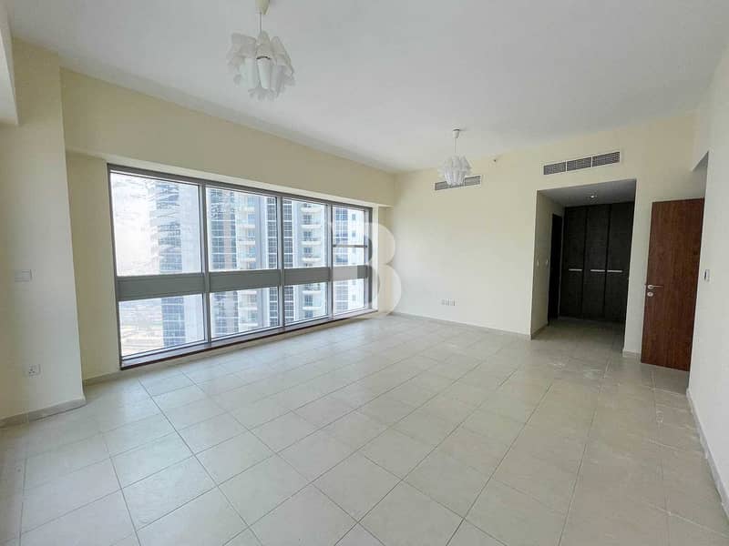2 Corner & Largest 3BR + Maid| Canal View | Vacant