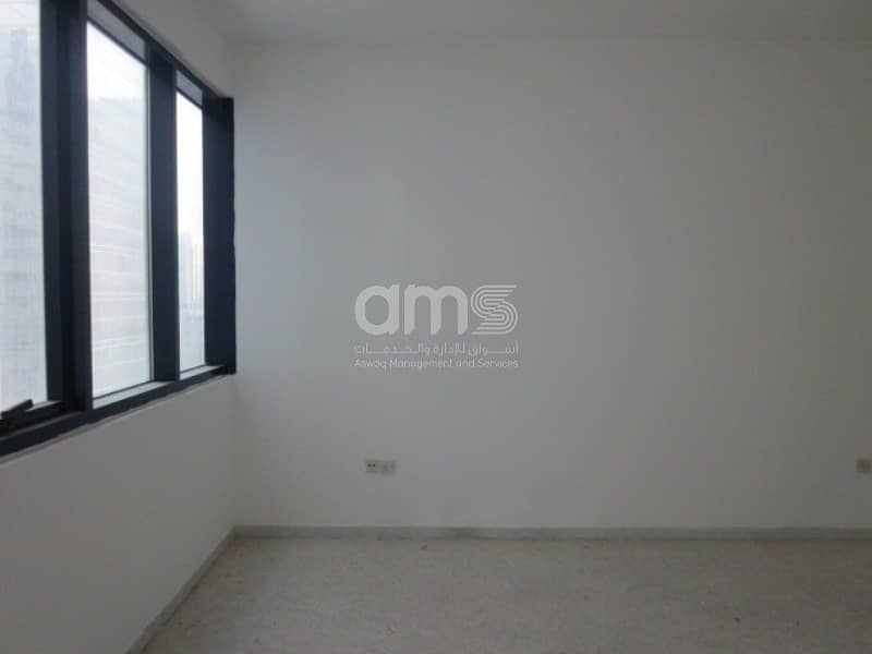 Spacious three bedroom apartment available for rent