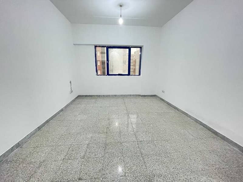 Hot Deal 01 Bhk with Central AC for 35k at Tca.
