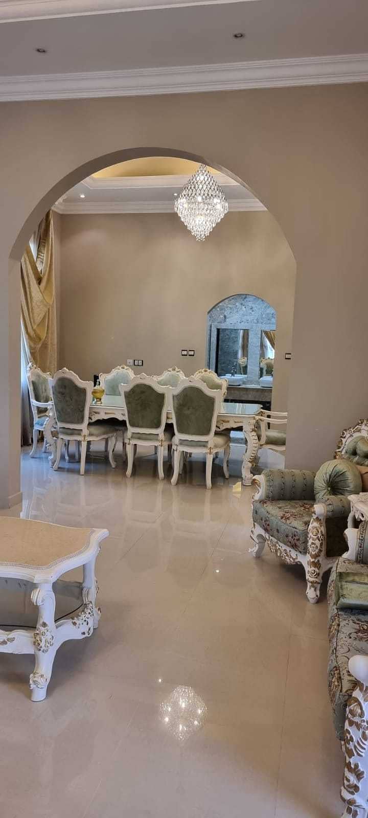 Luxury villa for rent in khawaneej first ( 5 bed + hall + living + dining +