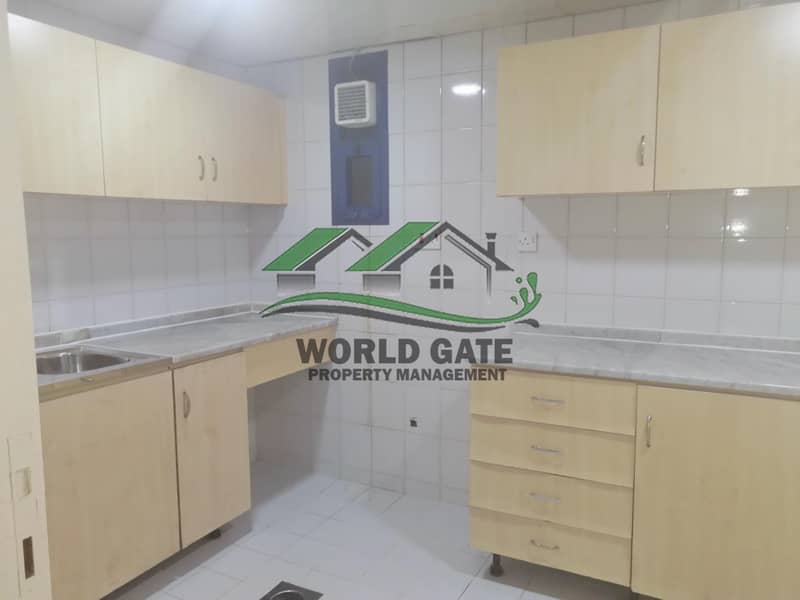 10 GREAT DEAL  3 BHK APARTMENT WITH FREE CAR PARKING