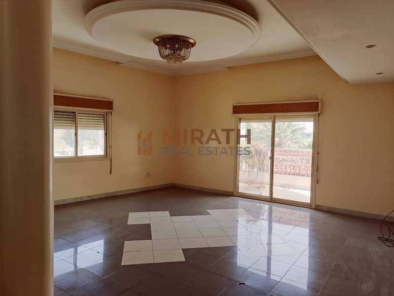 3 Beautiful Independent Villa with Private Garden