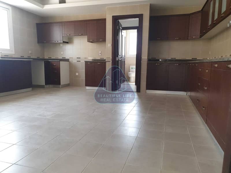 7 6 BR | Brand New | Very Spacious | Villa |