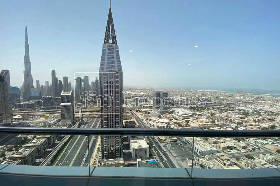 Spectacular Burj Khalifa and Downtown views