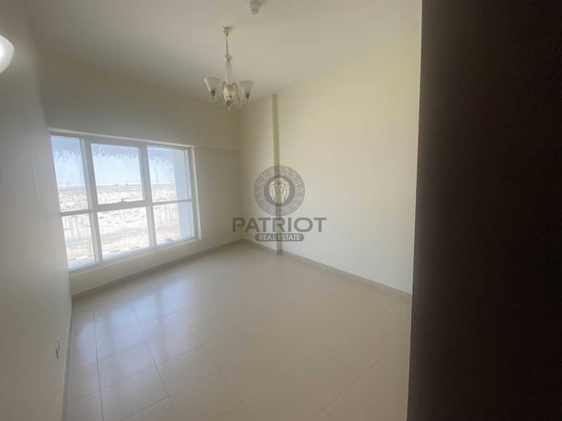 2 Spacious 1 Bed Room Flat in a Complete Residential Building.