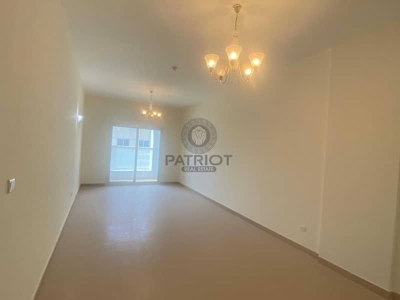 3 SPACIOUS 1 Bed Room in Family Building.