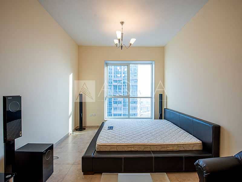 6 Spacious Fully Furnished Studio Apartment