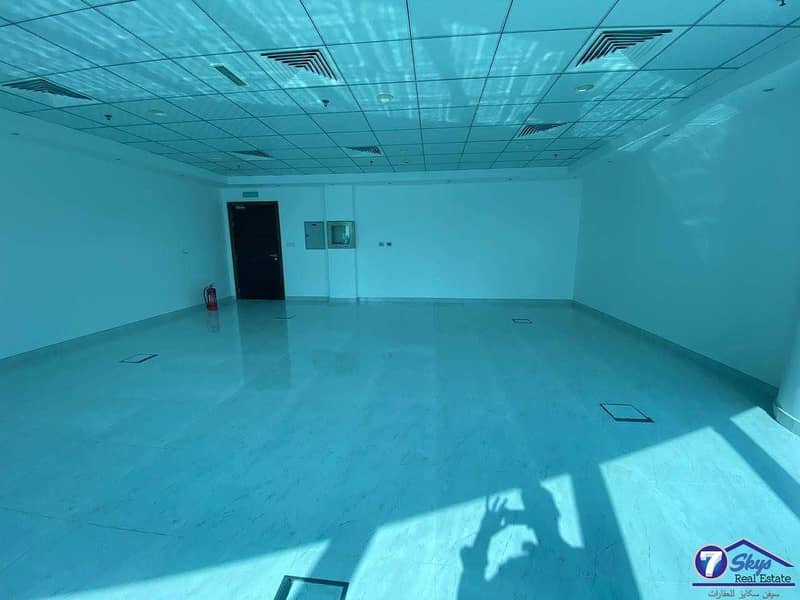 5 Fitted Office With Open Ceiling For Sale in Prime