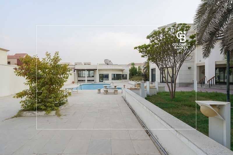 40 Luxury Mirdif Villa | Private Pool plus Cinema