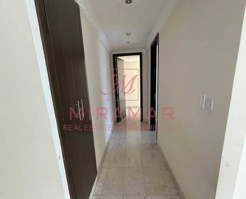 4 HOT FULL SEA VIEW!!! HIGH FLOOR!! LARGE UNIT! 2B+MAIDS!