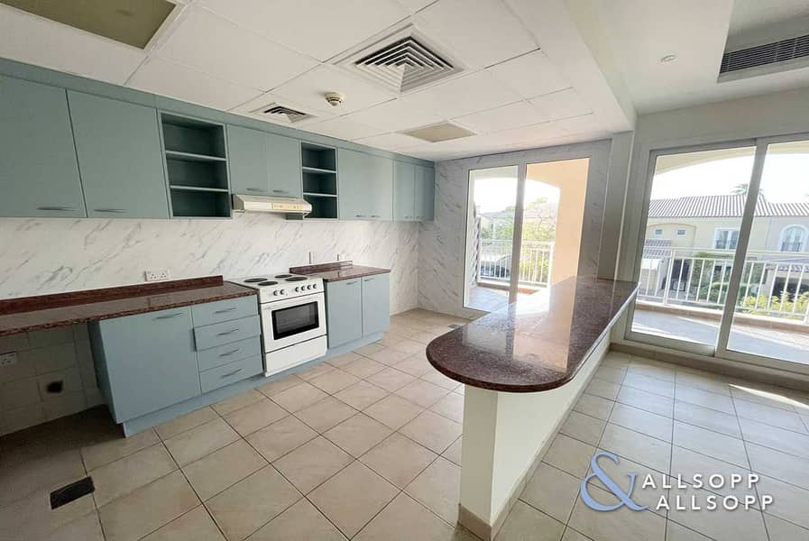 5 Large 2 Bedrooms | Balcony | 1679 Sq. Ft.
