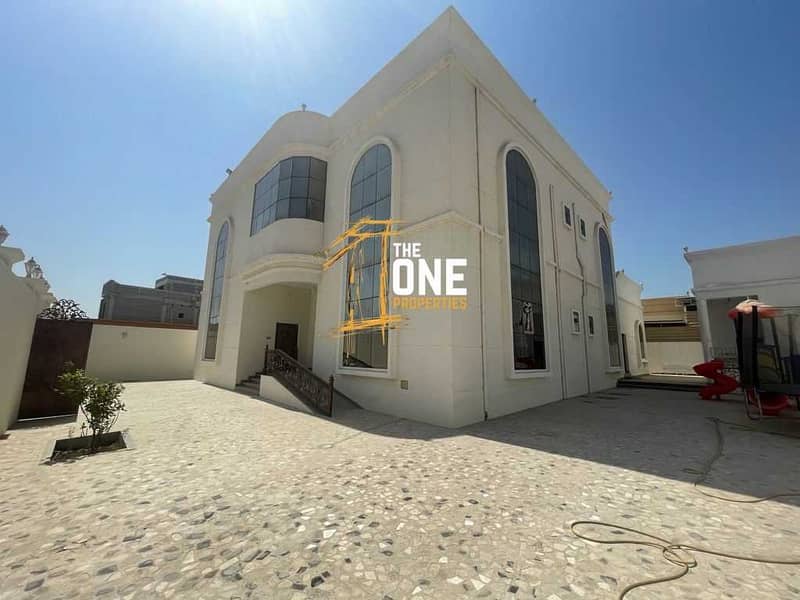 6 Bedroom Sea front Duplex Villa in Rams 6 Bedroom Sea front Duplex Villa in Rams