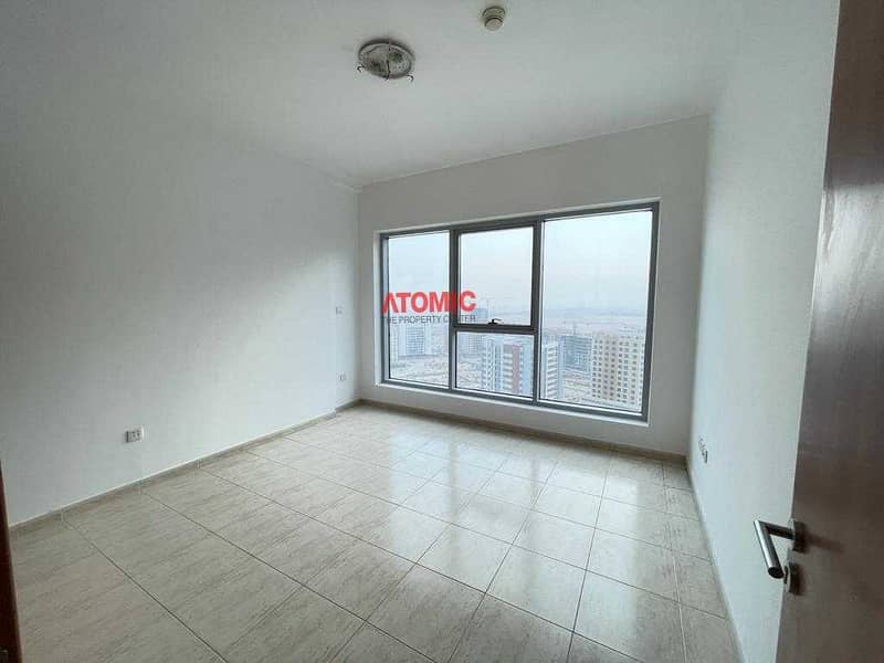 13 Grab The Deal :  Vacant And Spacious 2 Bedroom For Sale In Skycourt Towers  ( CALL NOW )  =06