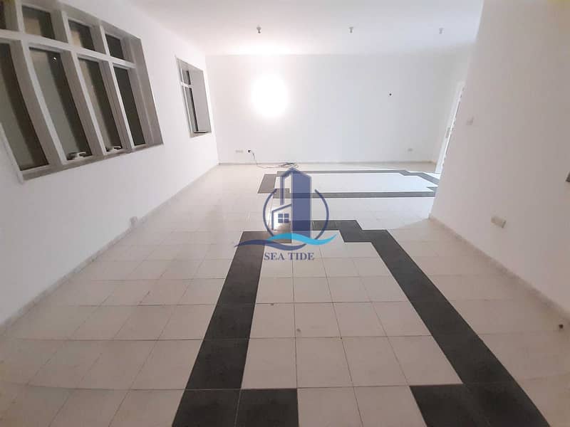 3 Great Price 3 BR Apartment with Balcony