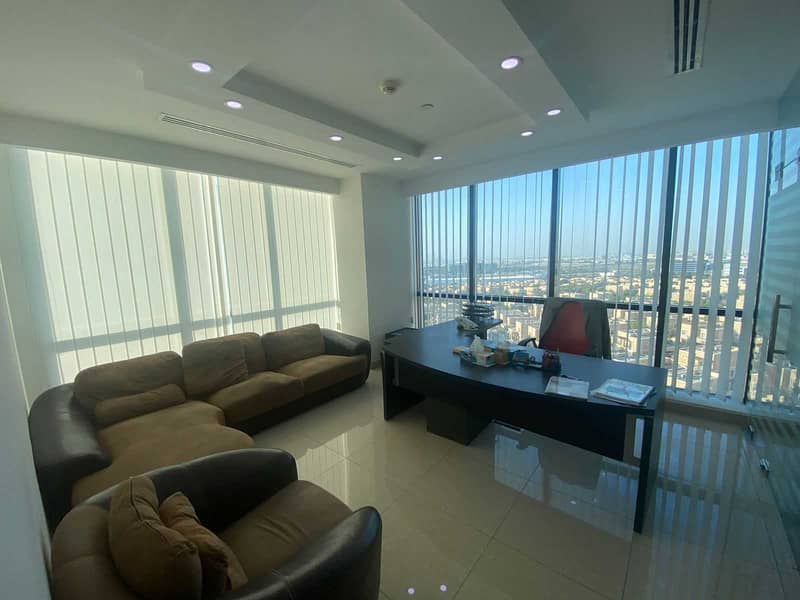 OFFICE FOR RENT | GLASS PARTITIONS | READY TO MOVE | CHILLER FREE