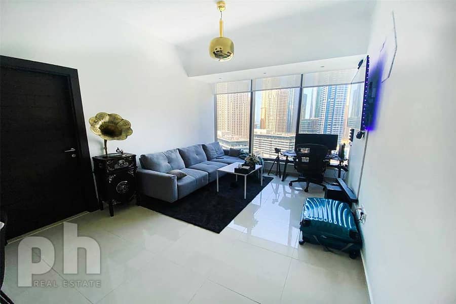 2 Immaculate | 1 Bedroom | Full Marina View